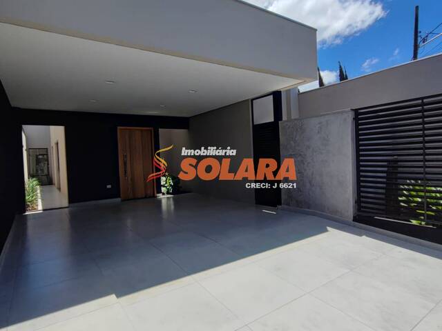 #1827 - Casa para Venda em Arapongas - PR - 1