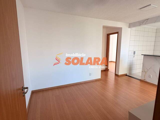 Apartamento para Locação em Arapongas - 2